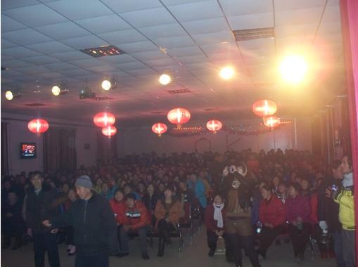 工作之余的精彩瞬间---我要表演！